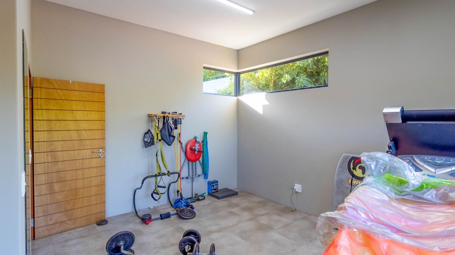 9 Bedroom Property for Sale in Onrus Western Cape